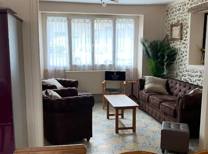 Mirroir En Champagne, Jusque 10 Voyageurs