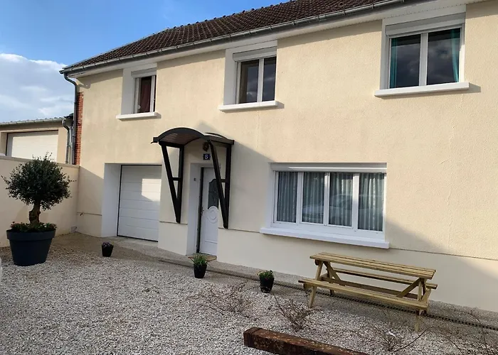 Mirroir En Champagne, Jusque 10 Voyageurs Boursault