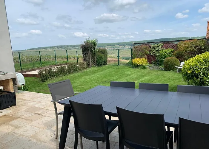 Mirroir En Champagne, Jusque 10 Voyageurs * Boursault