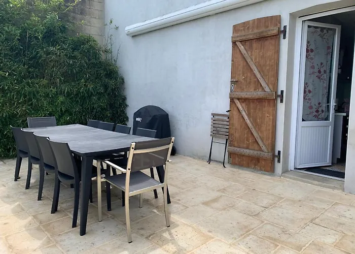 Mirroir En Champagne, Jusque 10 Voyageurs